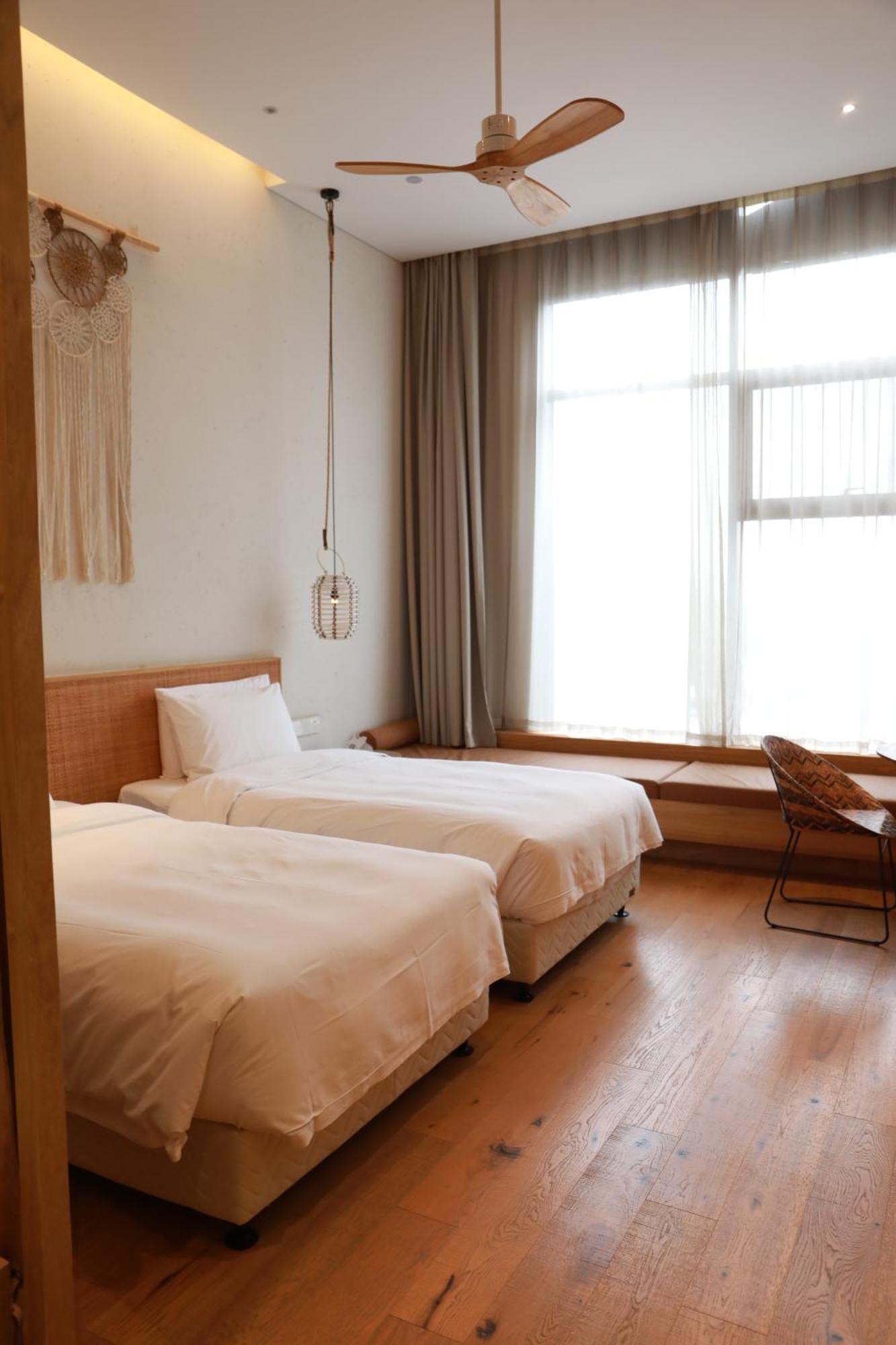 Manli Hotel Shanghai Pudong Airport - Pet Friendly Xangai Exterior foto